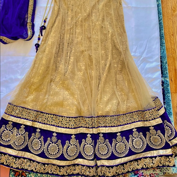 SOLD - Picture 4 of 5